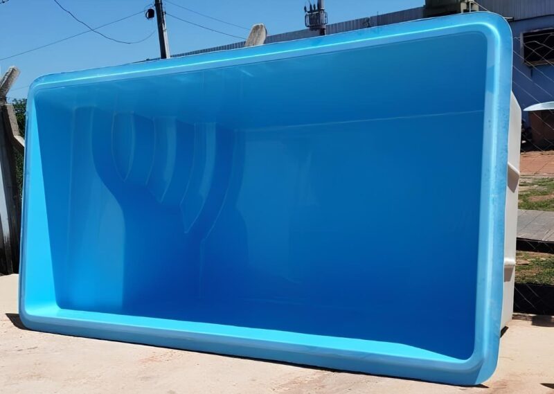 Piscina de Fibra 4x2.20x1.30 - Imagem 2